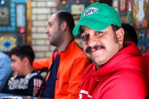 فکر می‌کنند اینستاگرام باعث شهرتم شده‌است؛ مستندسازی در
مشهد