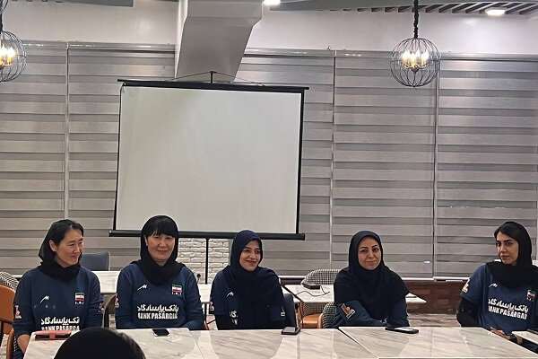 پاکدامن: نسل جدید والیبال رویاهای خود را در مسیر ملیپوشان
تجسم میکند پاکدامن: نسل جدید والیبال رویاهای خود را در مسیر ملیپوشان
تجسم میکند